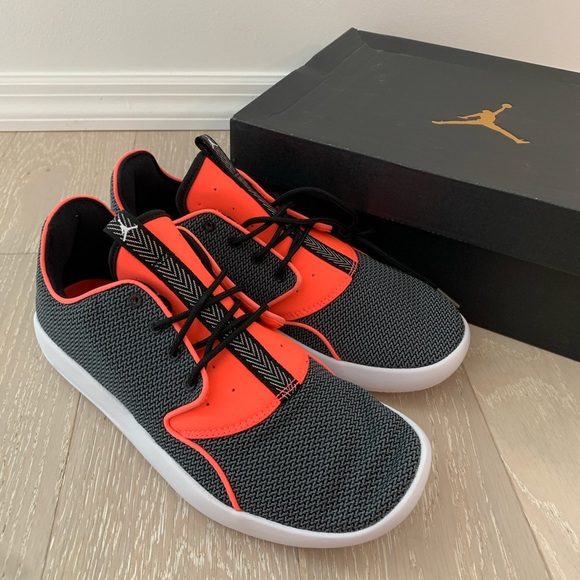 jordan eclipse size 15